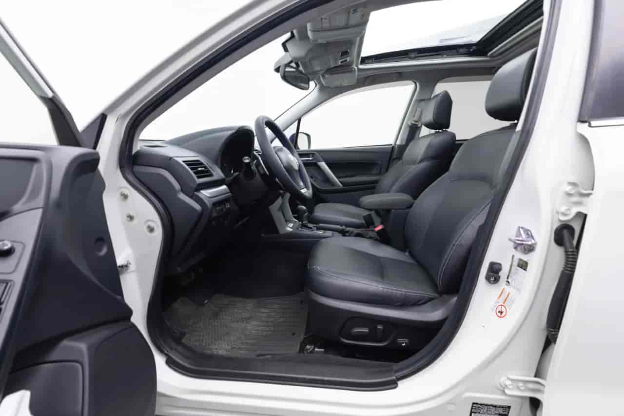 SUBARU Forester - 10