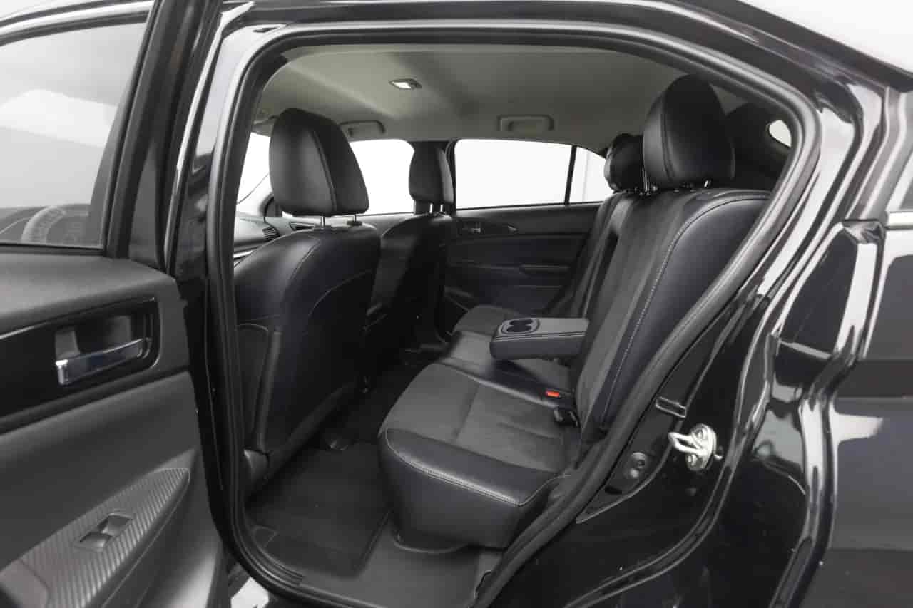 MITSUBISHI Eclipse Cross - 8