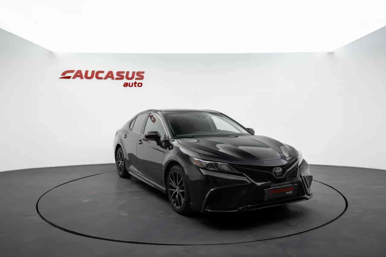TOYOTA Camry - 3