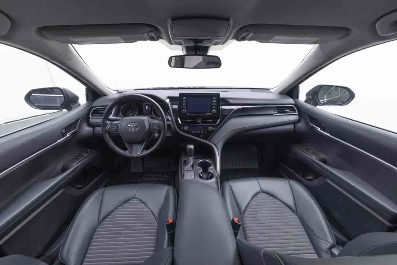 TOYOTA Camry - 8