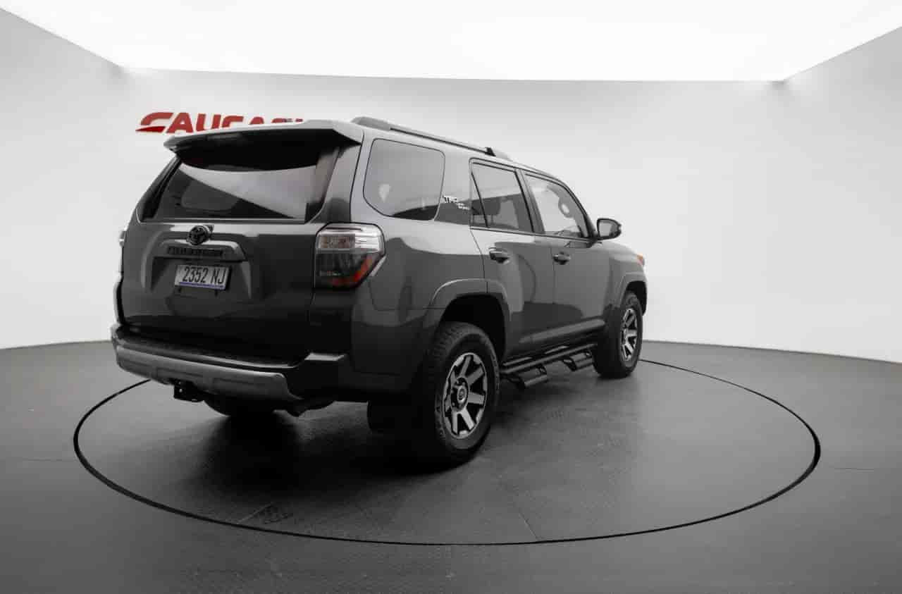 TOYOTA 4Runner - 4