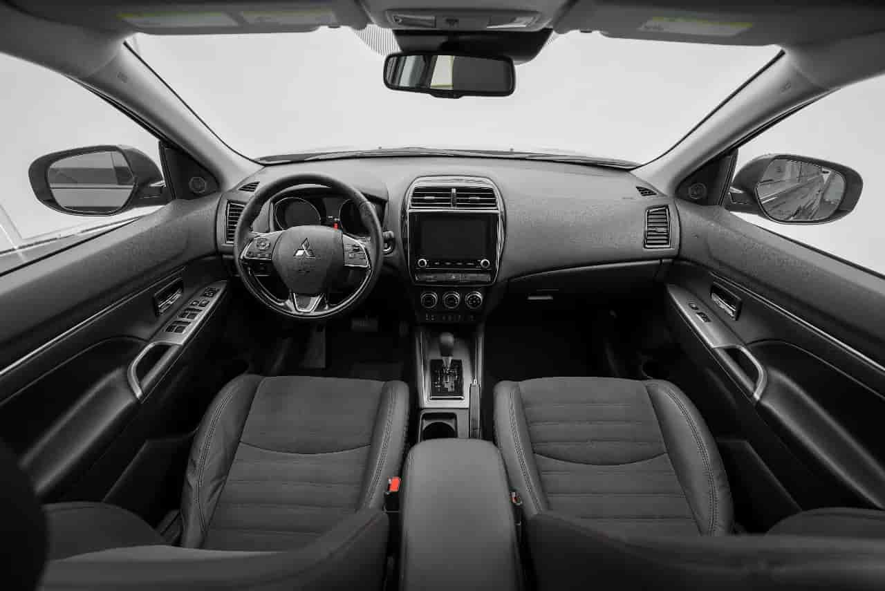 MITSUBISHI Outlander Sport - 9