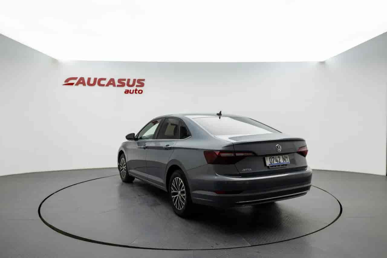 VOLKSWAGEN Jetta - 6