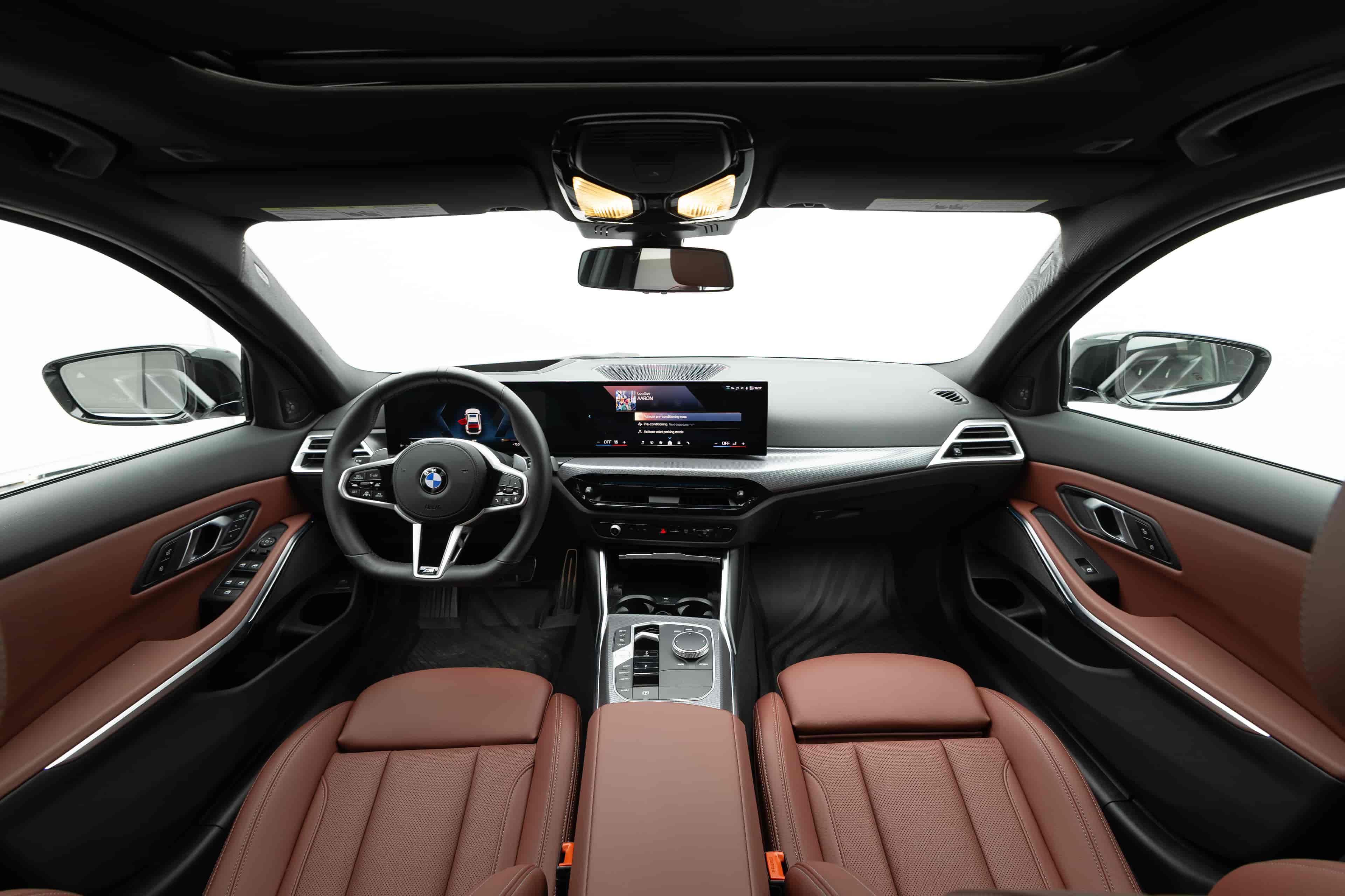 BMW 330i - 10