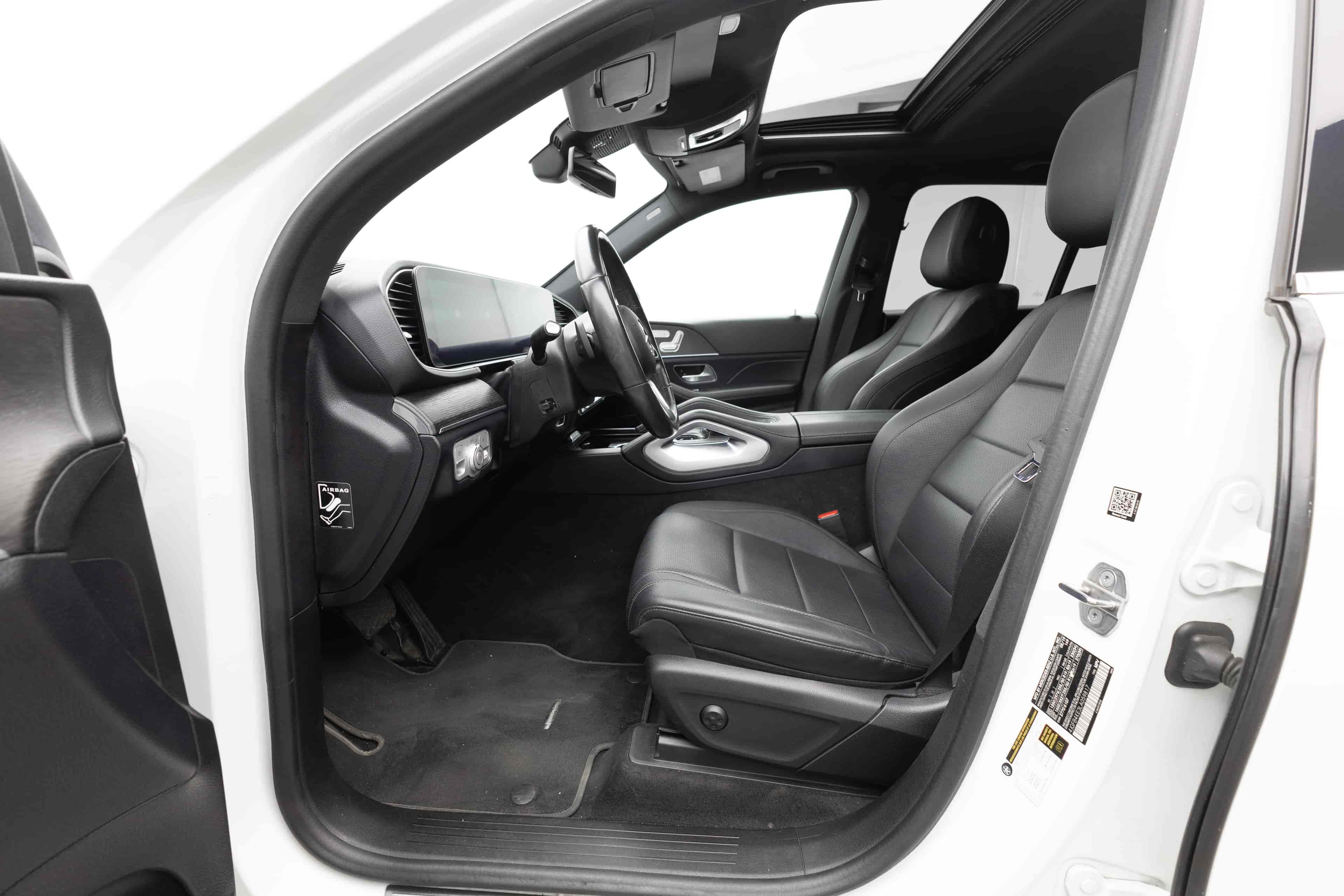 MERCEDES-BENZ E-Class - 10