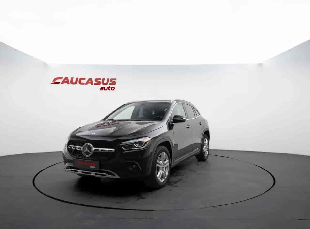MERCEDES-BENZ GLA-Class - 1