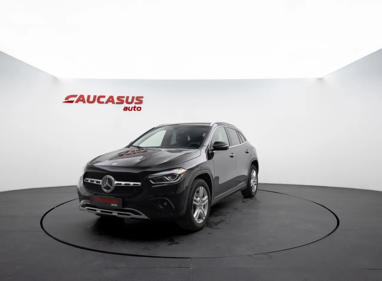 2021 MERCEDES-BENZ GLA-Class