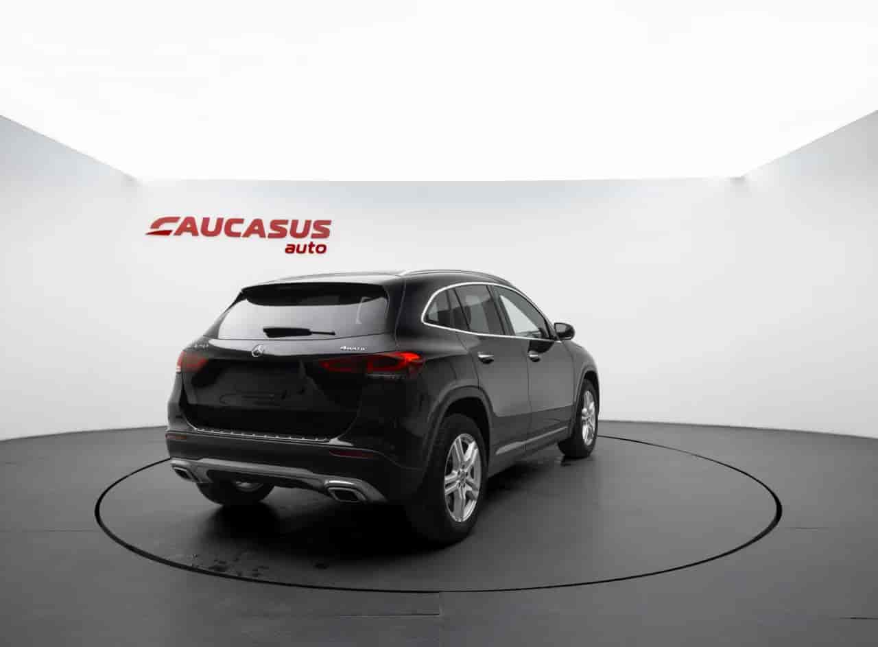 MERCEDES-BENZ GLA-Class - 4