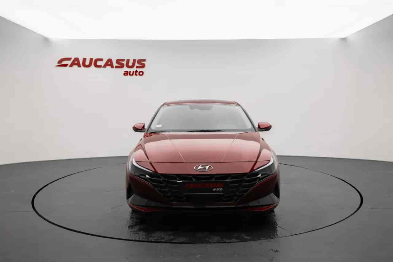 HYUNDAI Elantra - 2