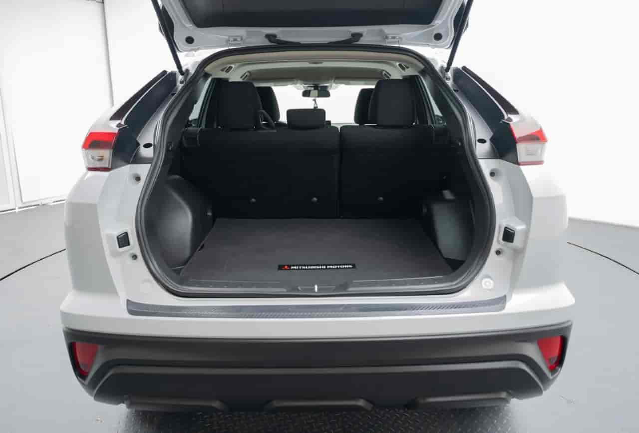 MITSUBISHI Eclipse Cross - 7