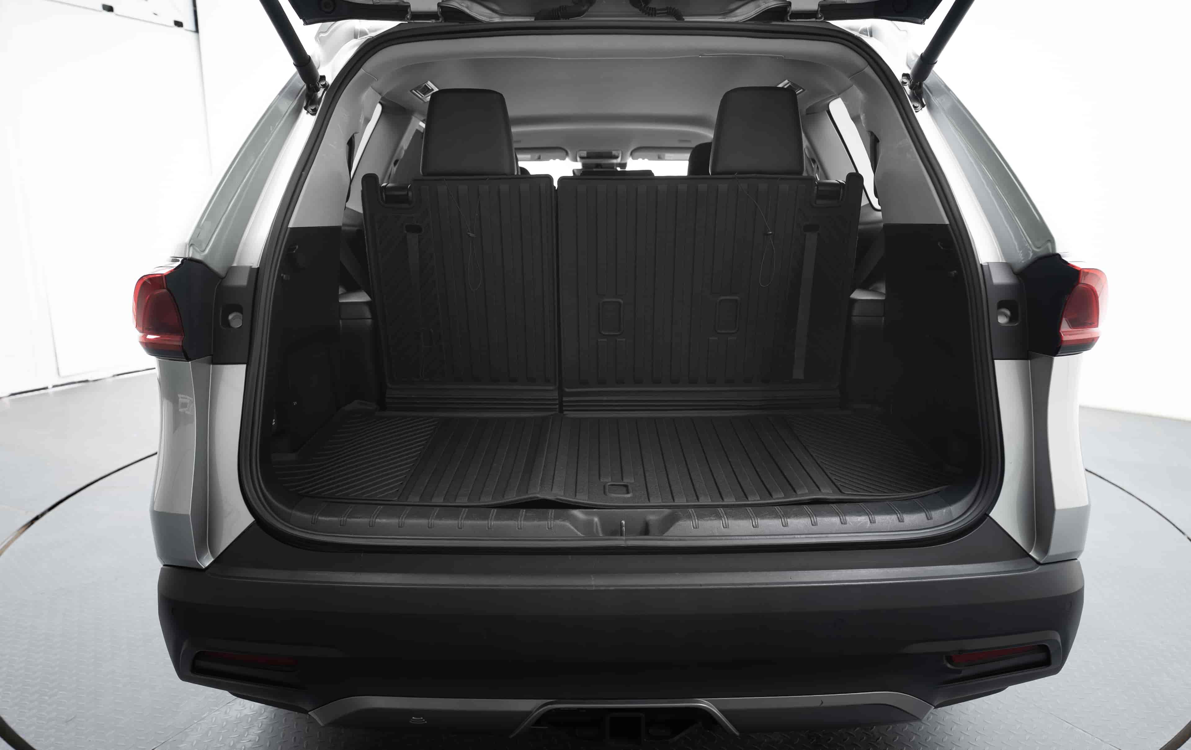 TOYOTA Grand Highlander - 7