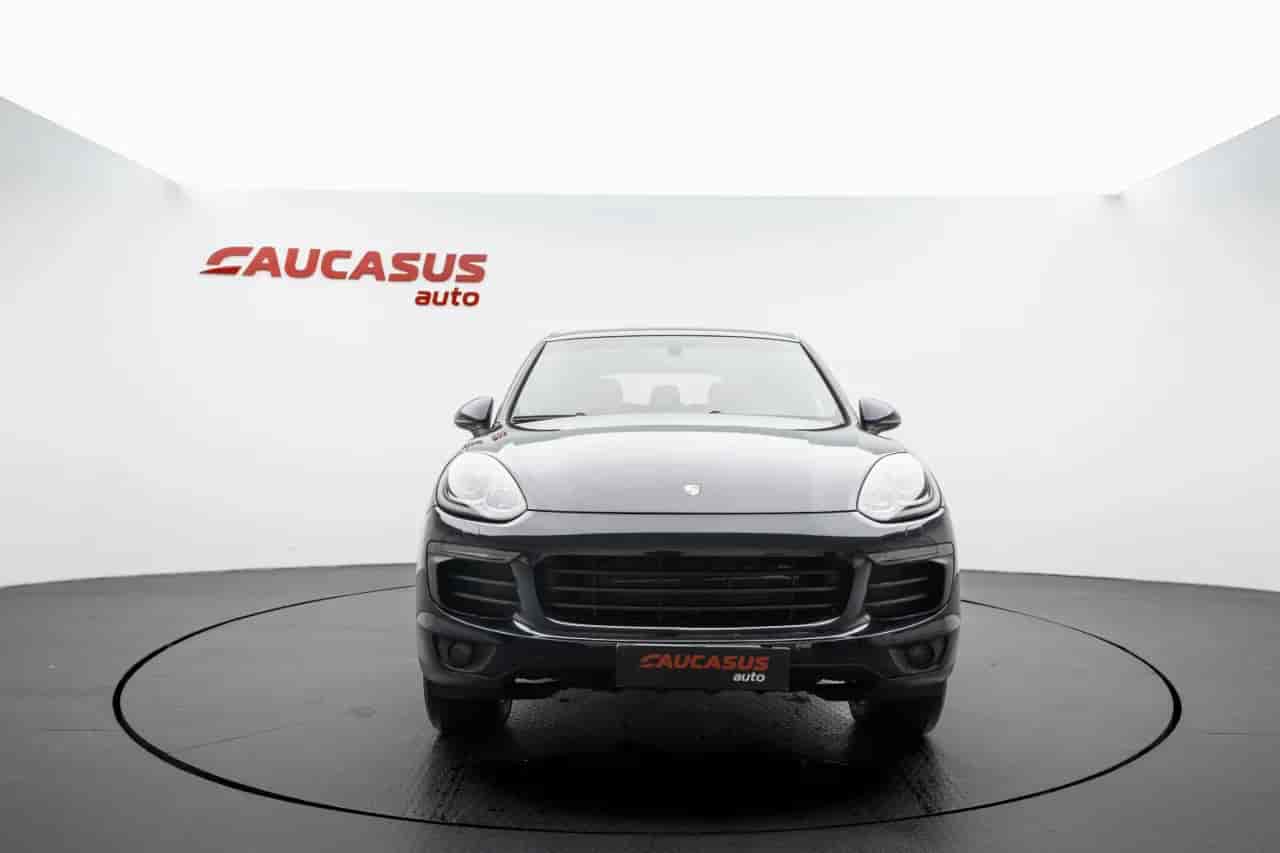 PORSCHE Cayenne - 2