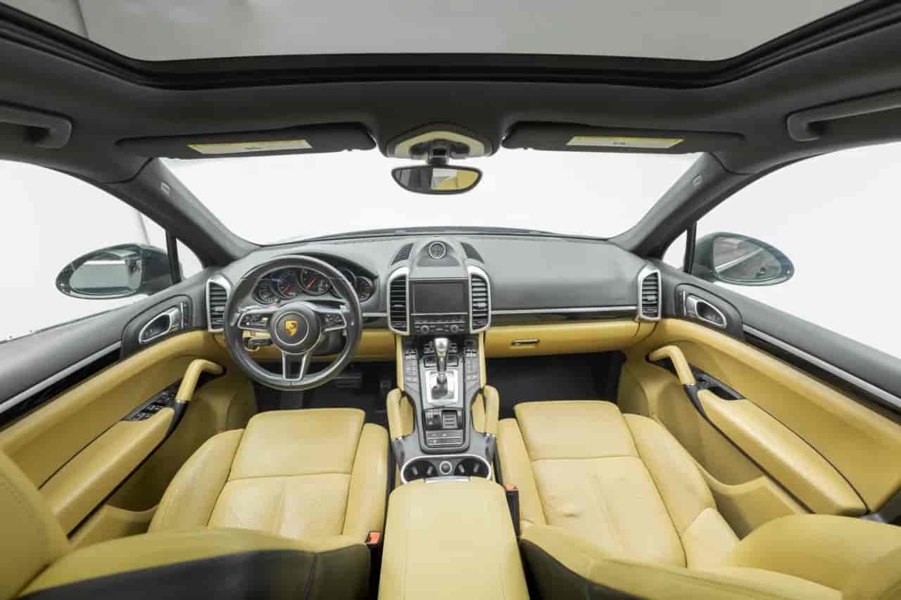 PORSCHE Cayenne - 9