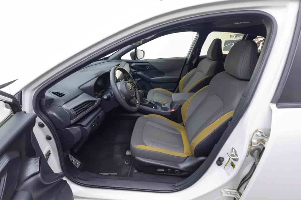 SUBARU Crosstrek - 10