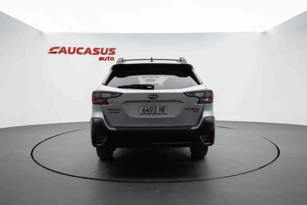 SUBARU Outback - 5