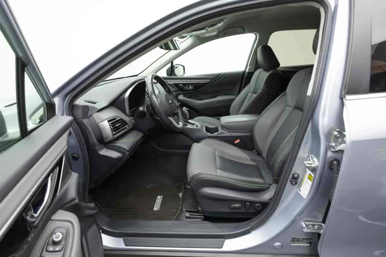 SUBARU Outback - 10