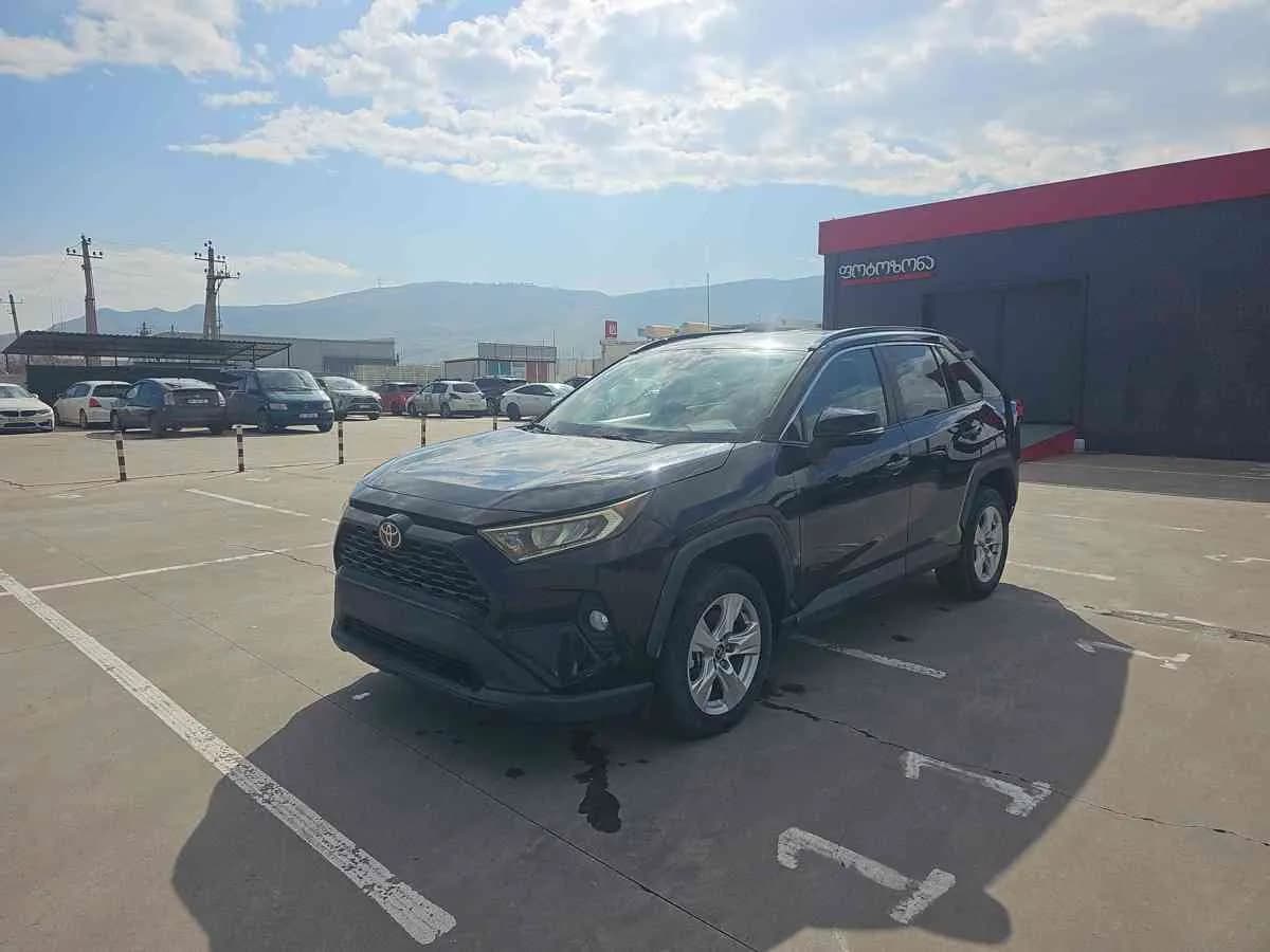 TOYOTA RAV4 - 1
