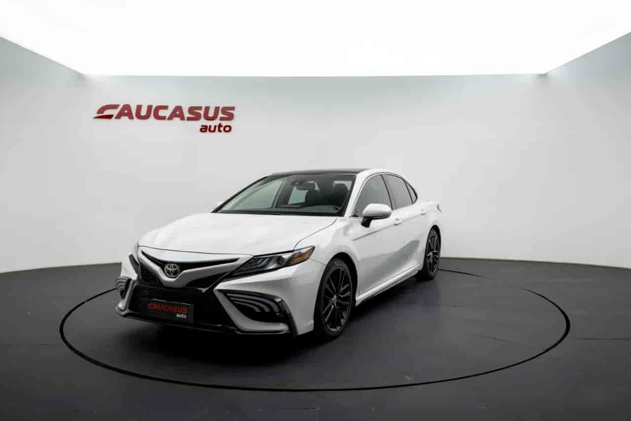 TOYOTA Camry - 1