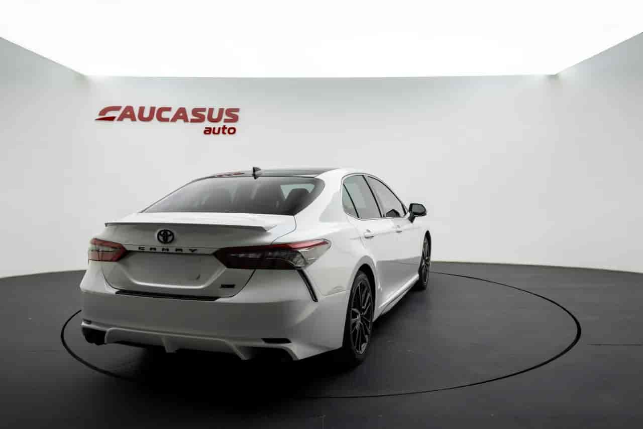 TOYOTA Camry - 4