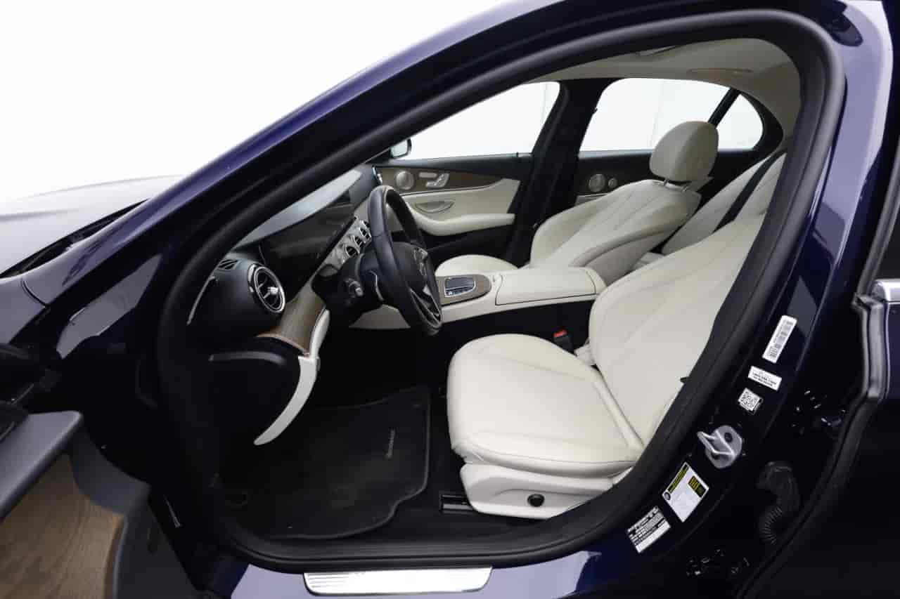 MERCEDES-BENZ E-Class - 10