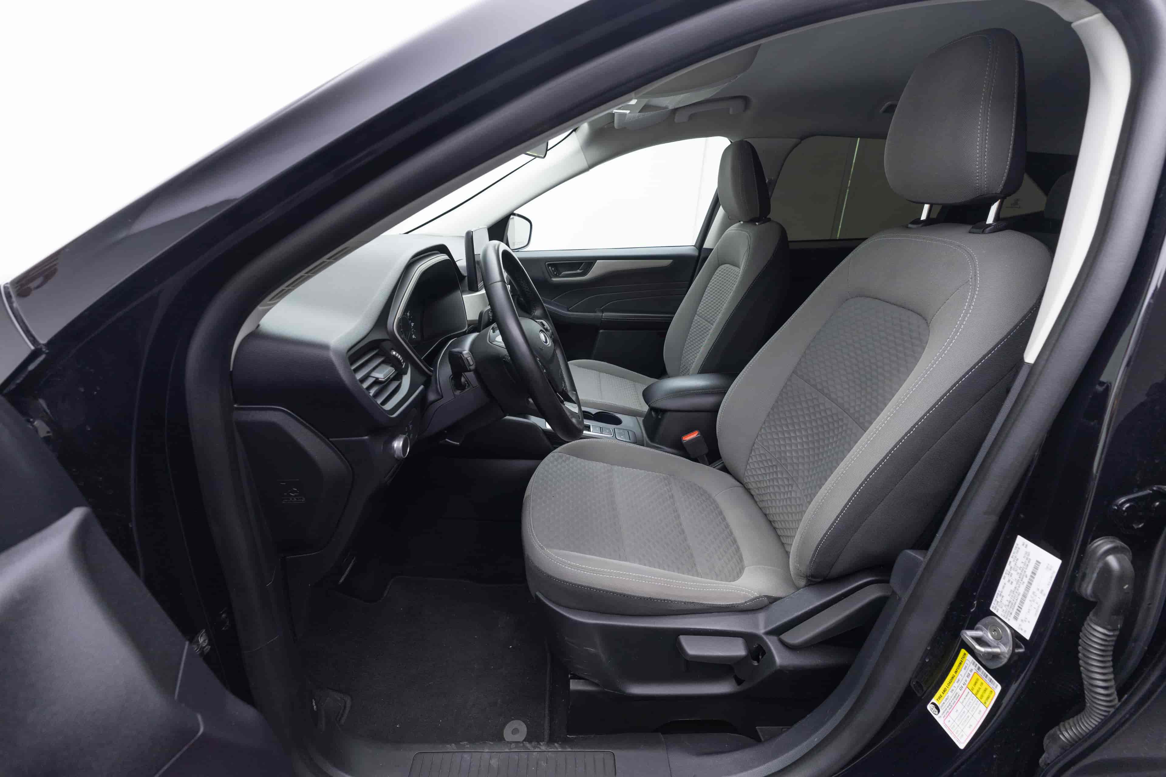FORD Escape - 10