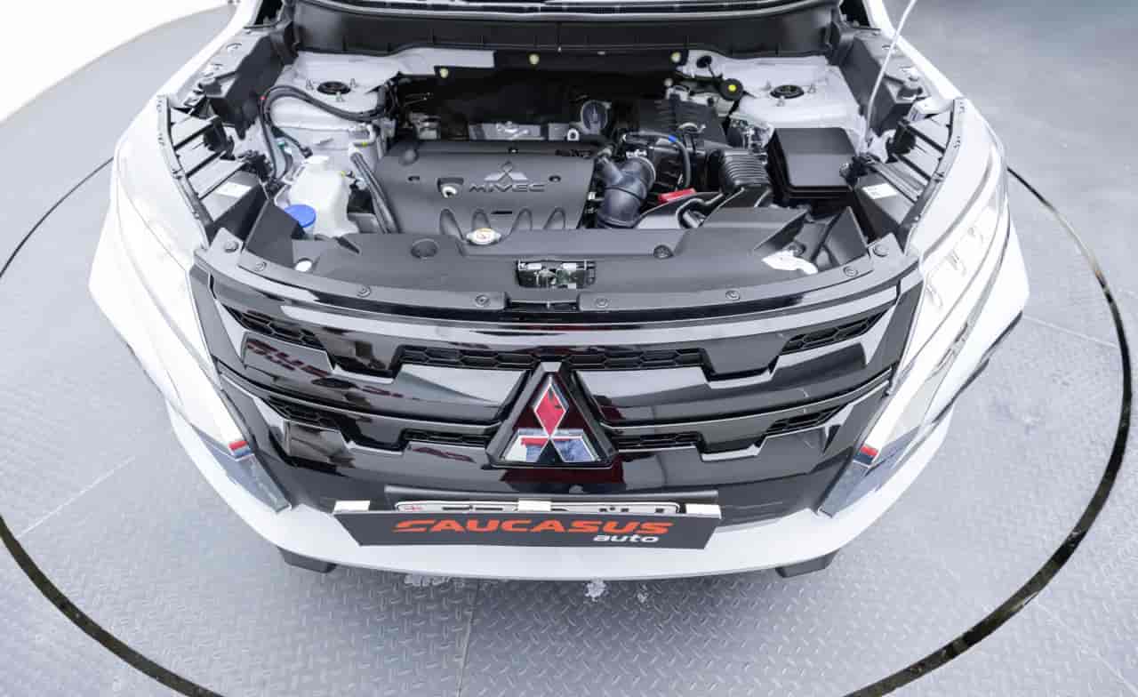 MITSUBISHI Outlander Sport - 10