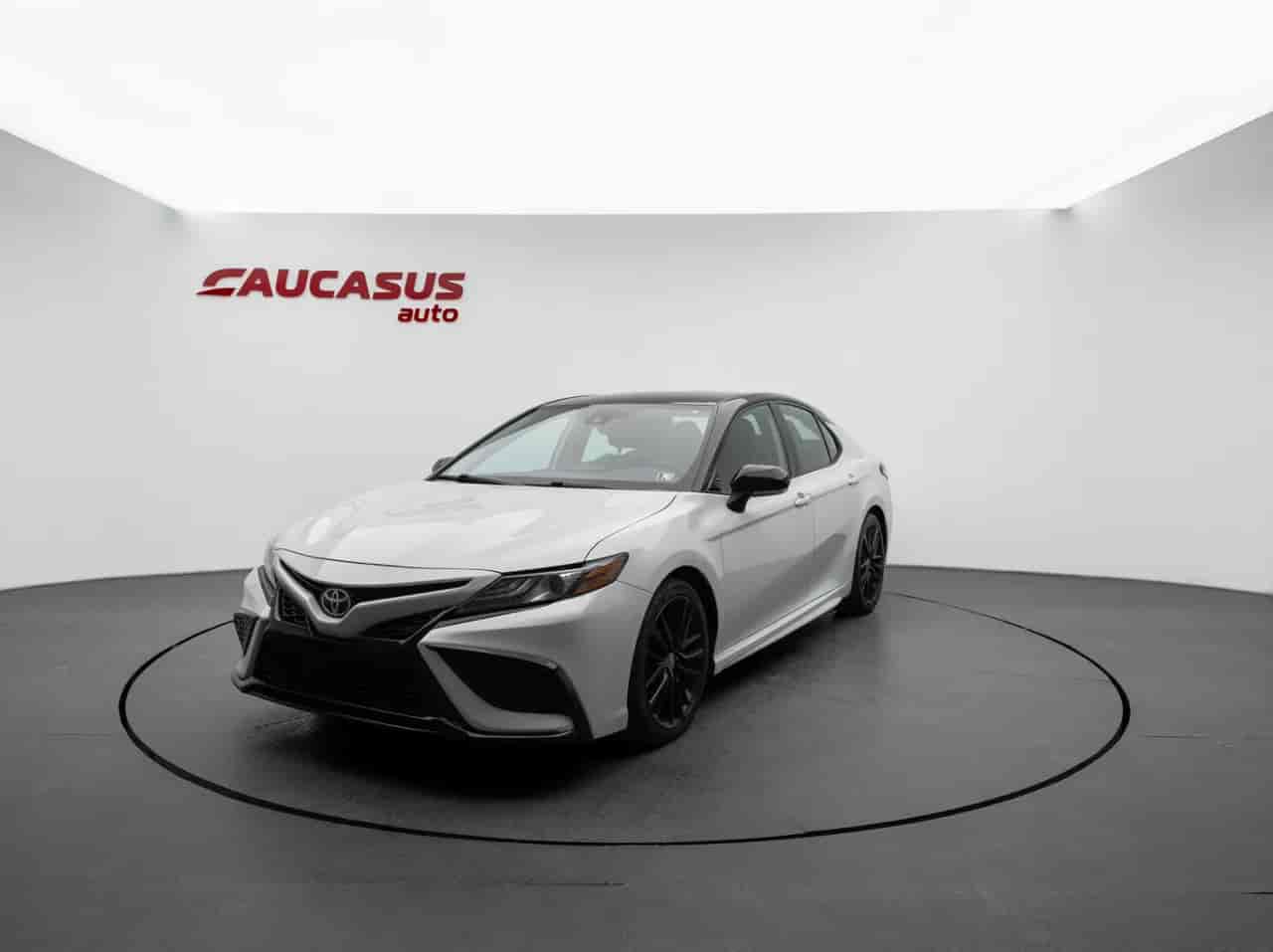 TOYOTA Camry - 1