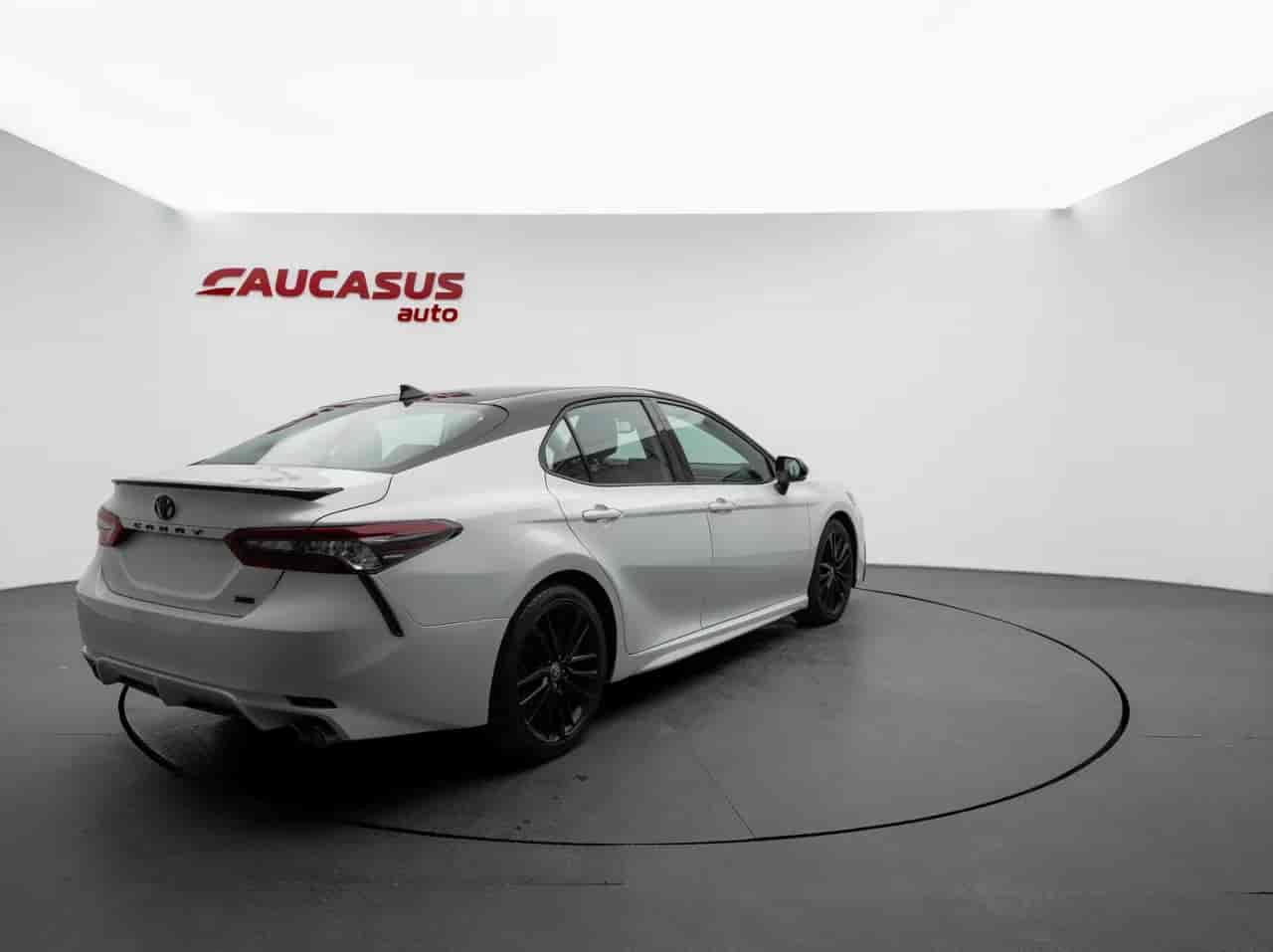 TOYOTA Camry - 4