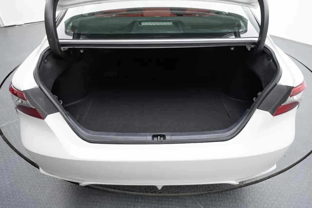 TOYOTA Camry - 7