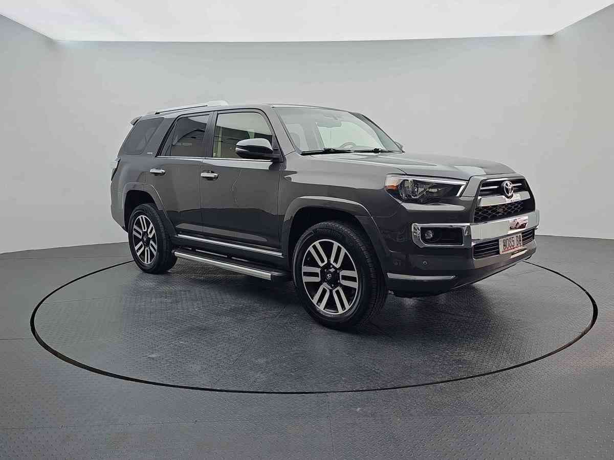 TOYOTA 4Runner - 1