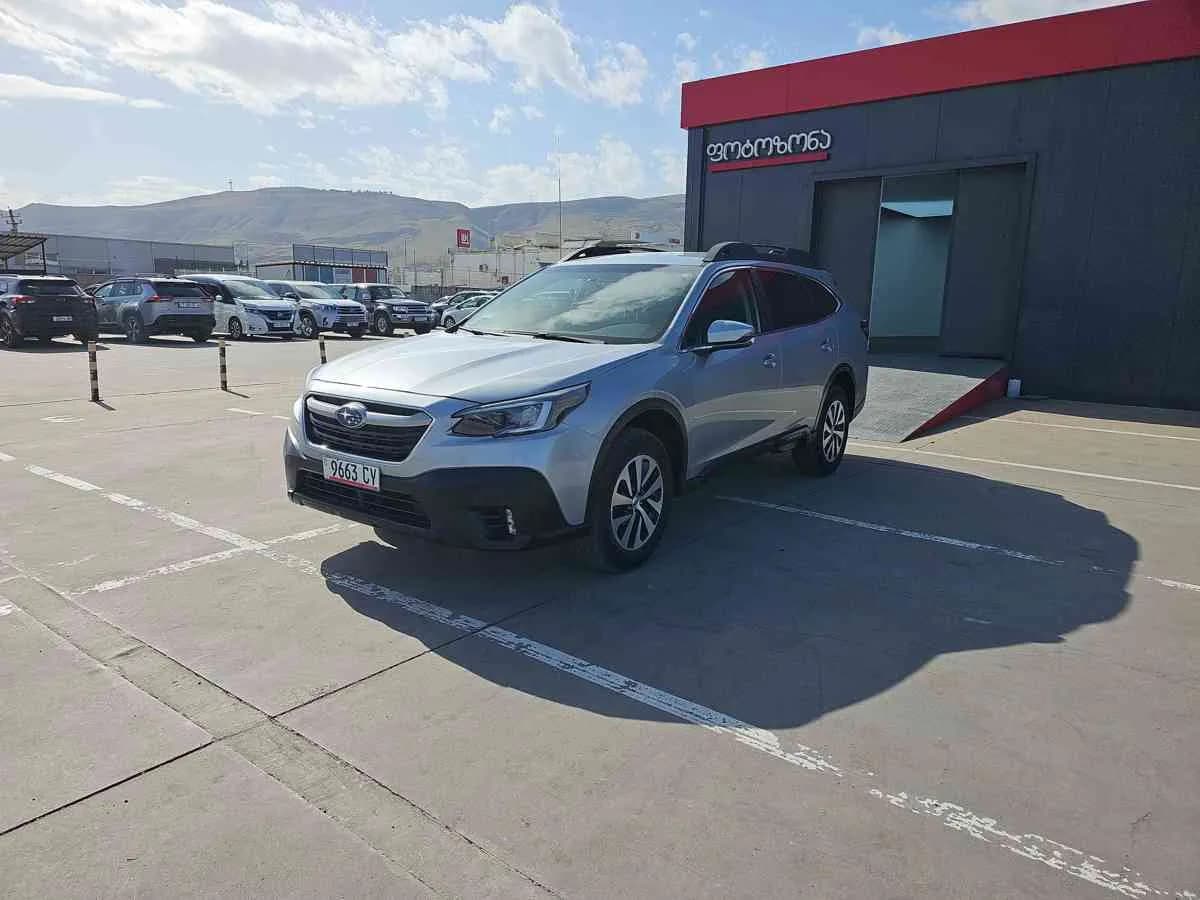 SUBARU Outback - 1