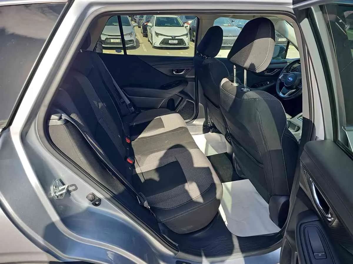 SUBARU Outback - 8