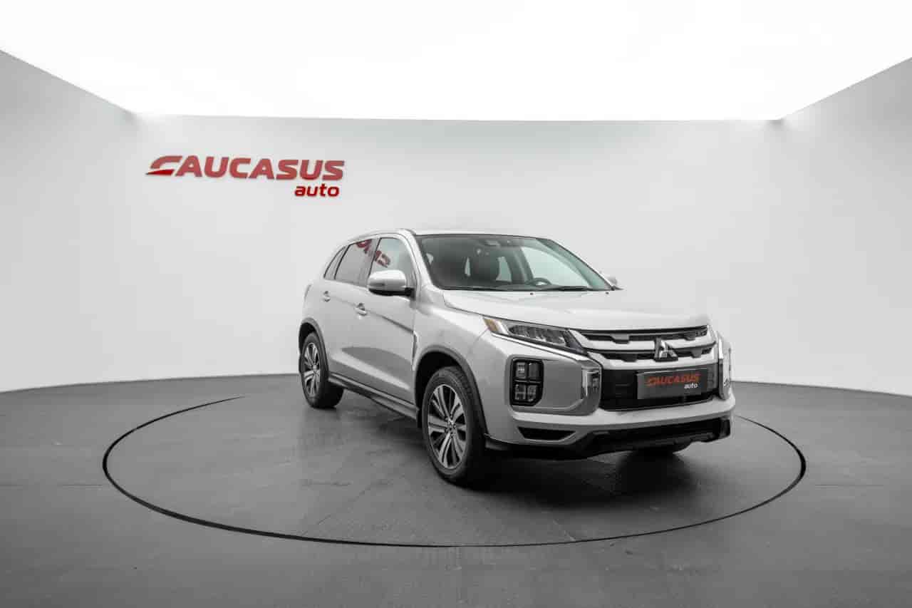 MITSUBISHI Outlander Sport - 3