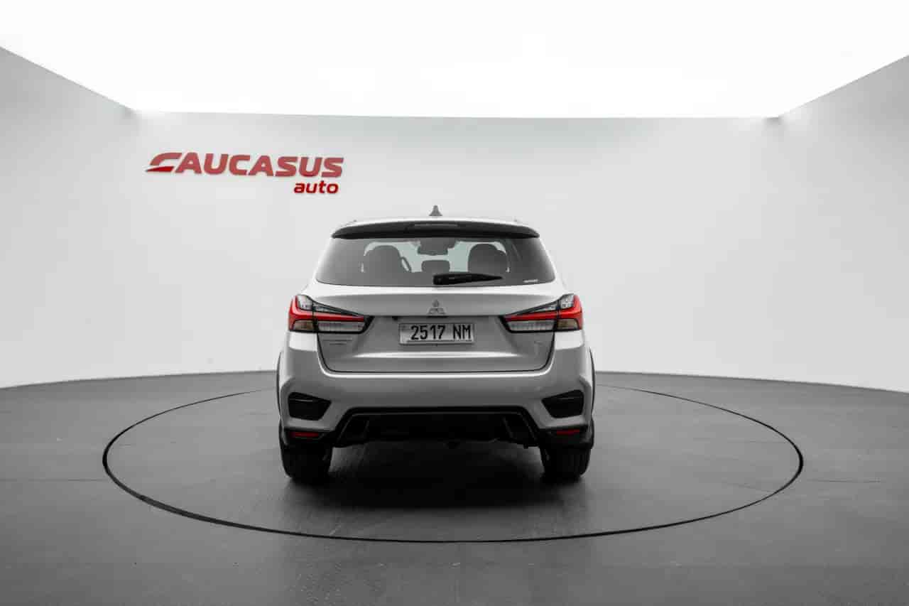 MITSUBISHI Outlander Sport - 6