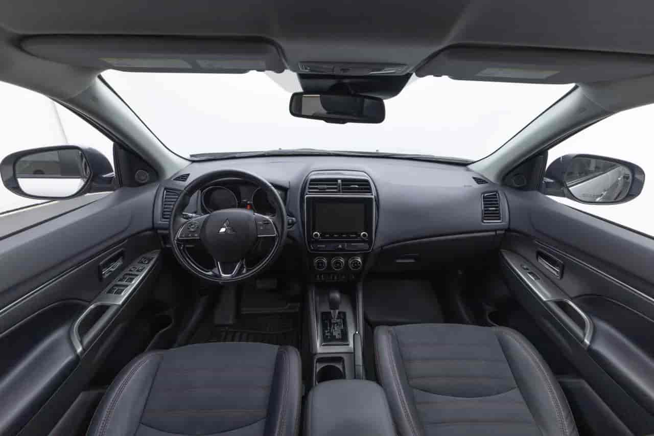 MITSUBISHI Outlander Sport - 10
