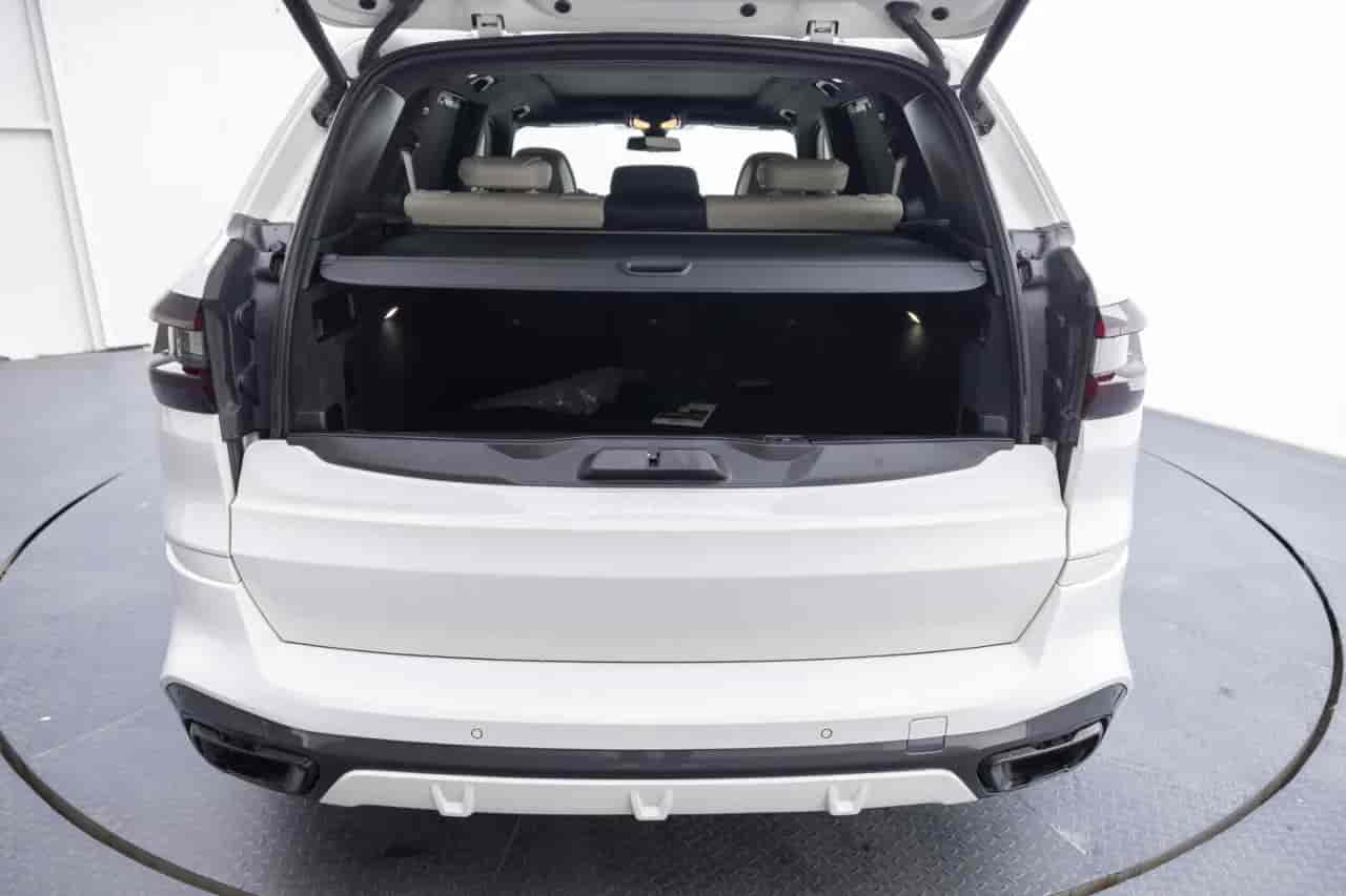 BMW X5 - 7