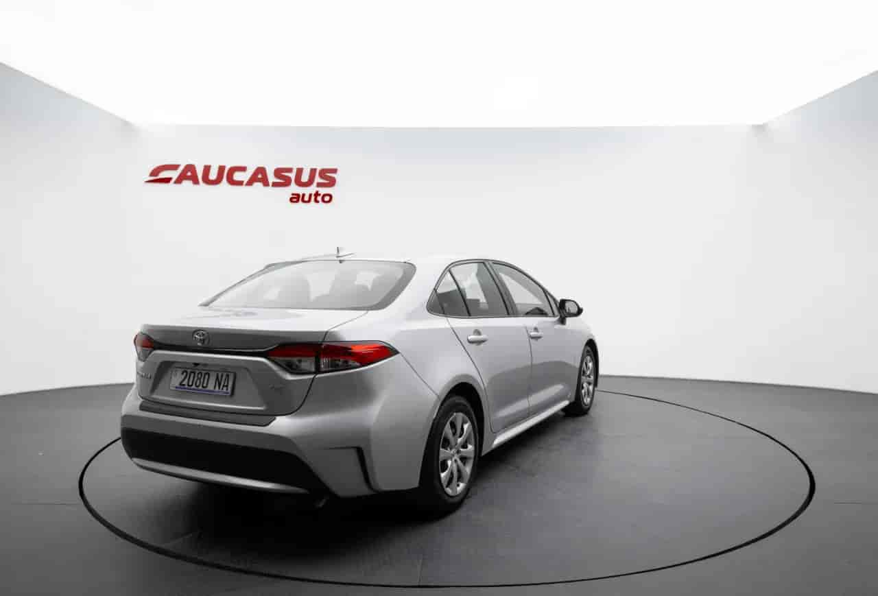 TOYOTA Corolla - 4
