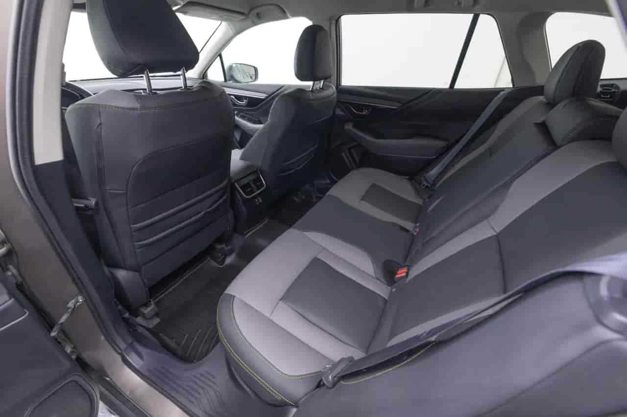 SUBARU Outback - 8