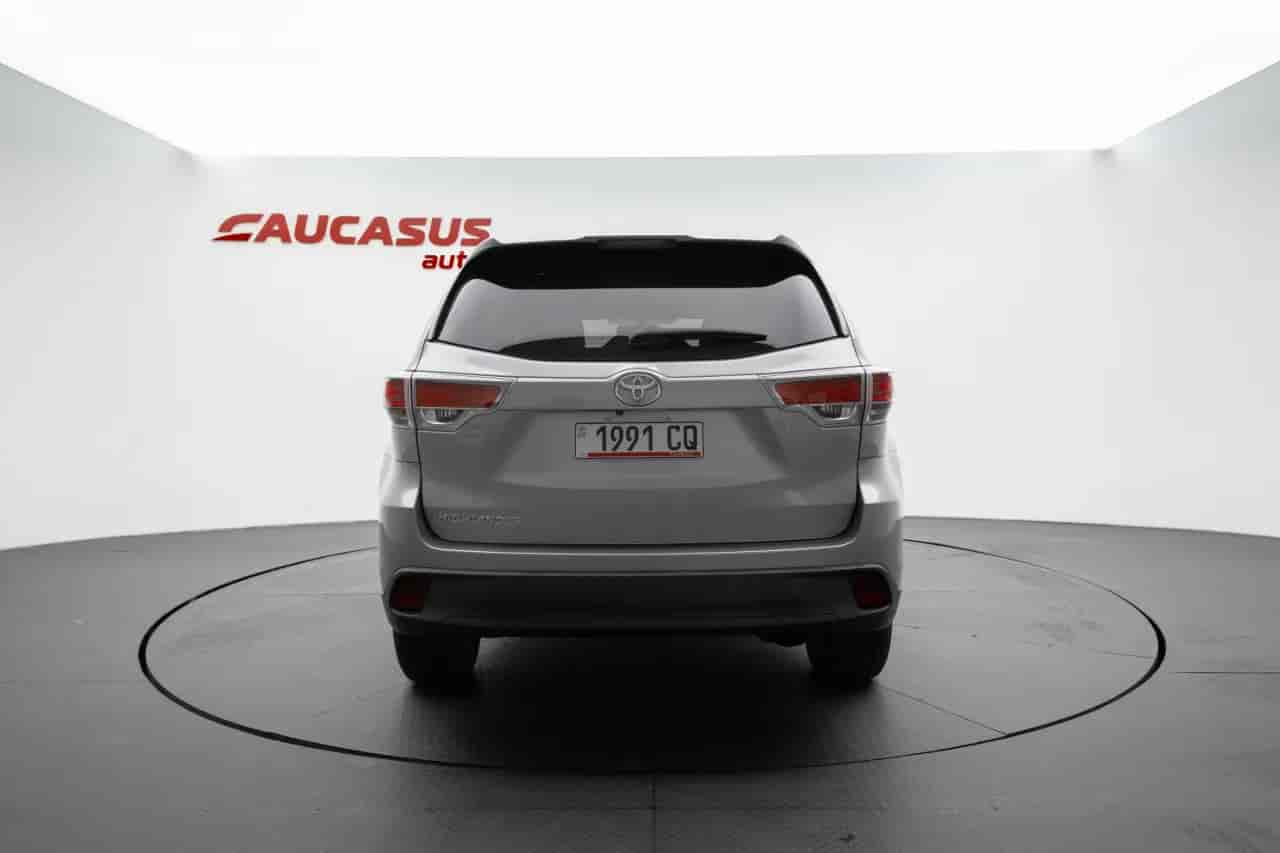 TOYOTA Highlander - 5