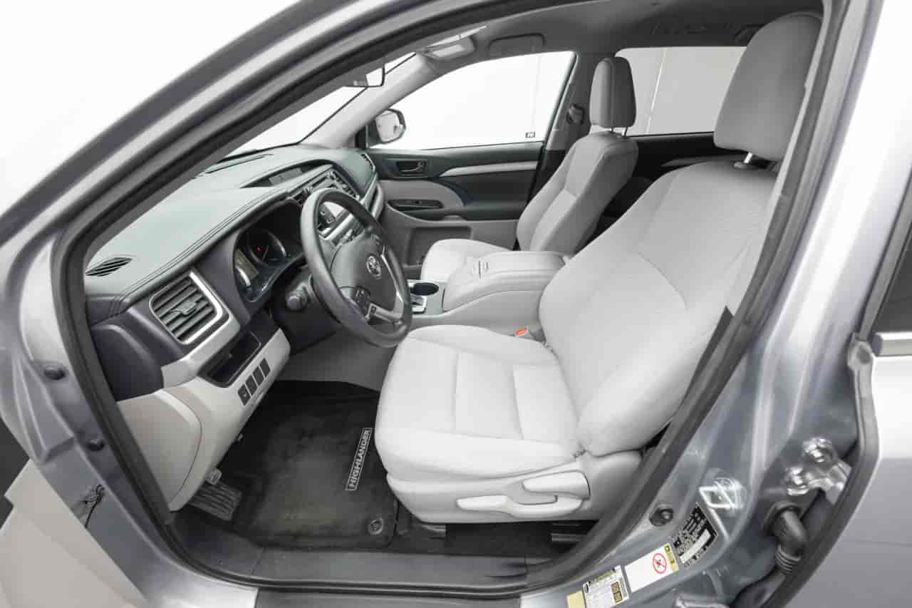 TOYOTA Highlander - 10