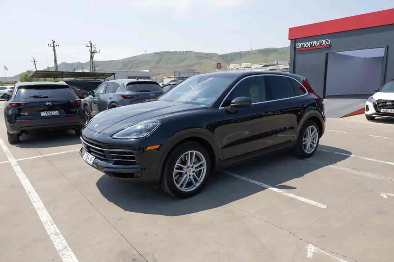 PORSCHE Cayenne - 4