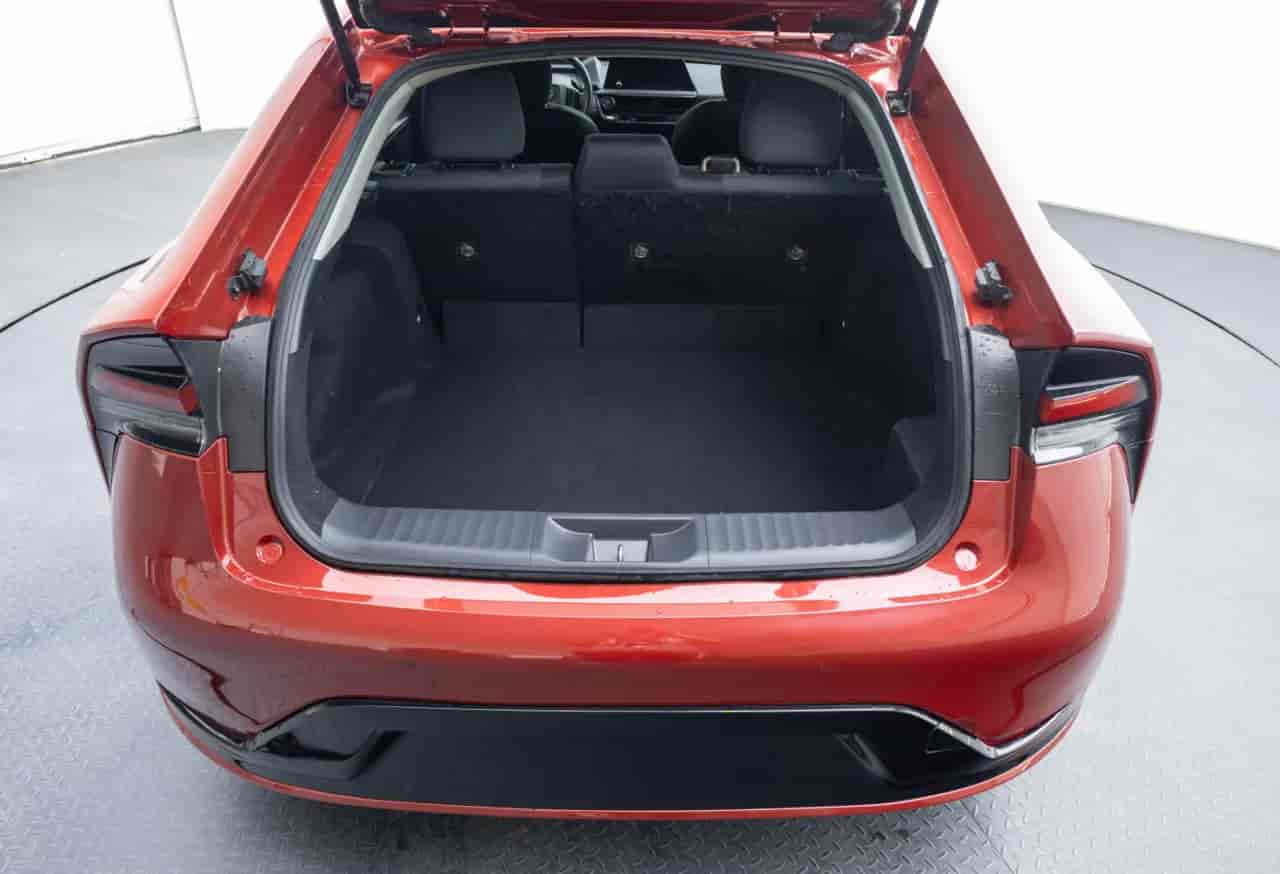 TOYOTA Prius - 7