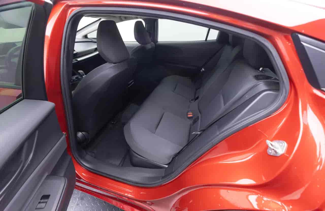 TOYOTA Prius - 8
