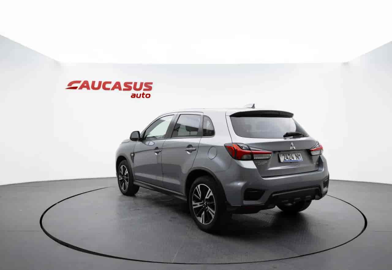 MITSUBISHI Outlander Sport - 6