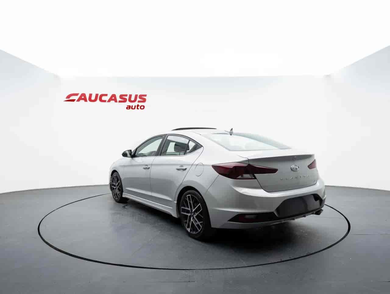HYUNDAI Elantra - 6