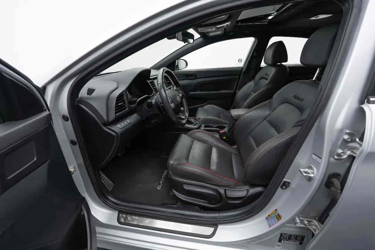 HYUNDAI Elantra - 10
