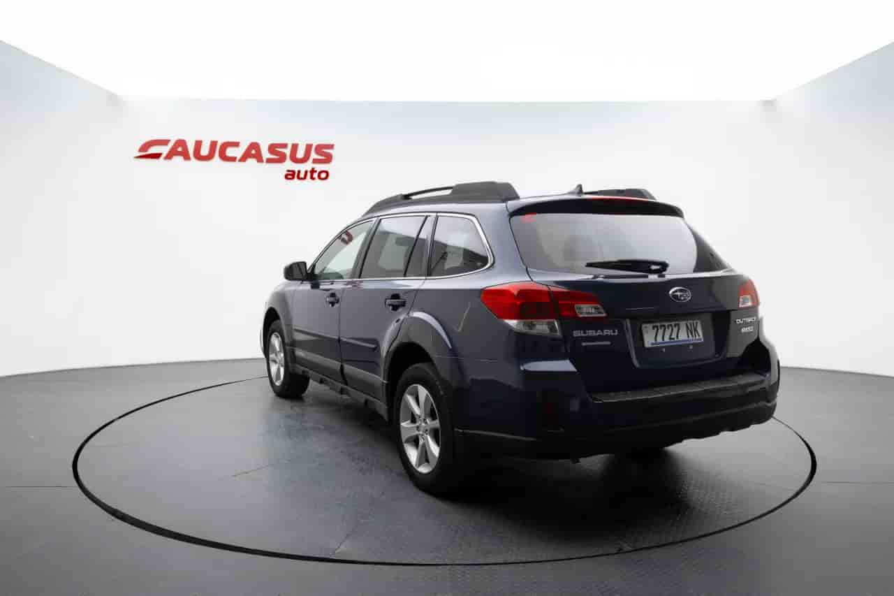 SUBARU Outback - 6