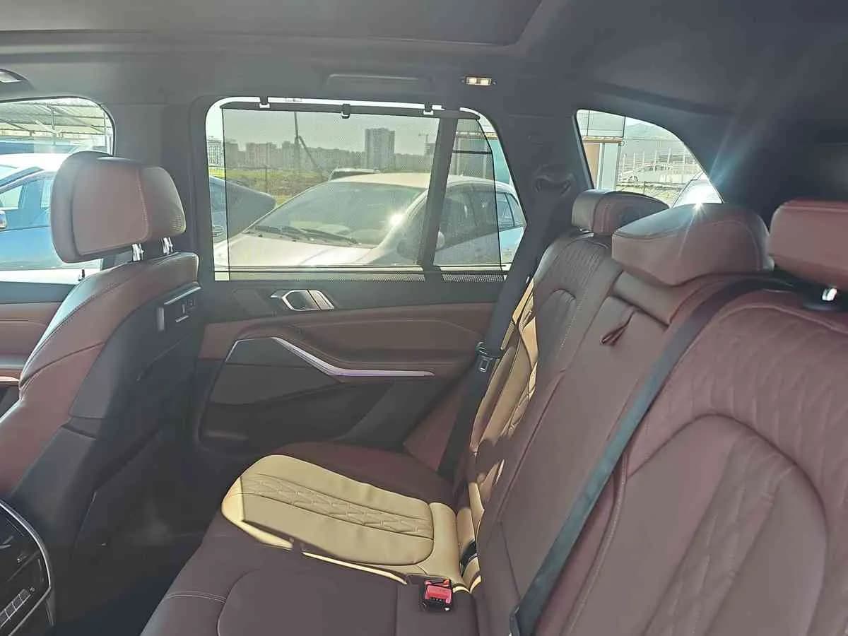 BMW X5 - 7
