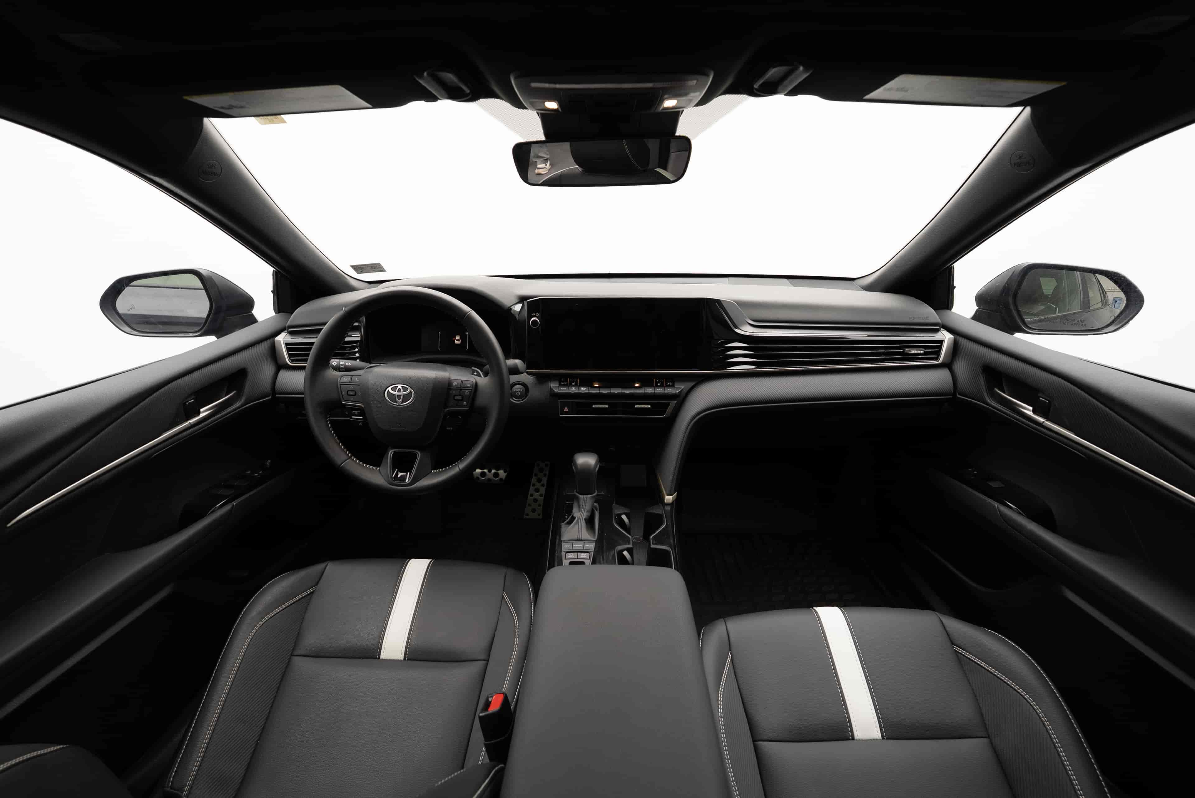 TOYOTA Camry - 9