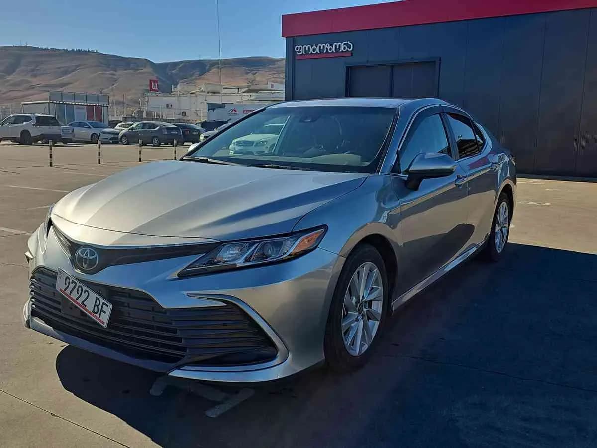 TOYOTA Camry - 1
